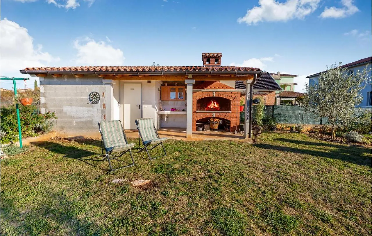 Lovely Home In Galizana With Wifi 0*,